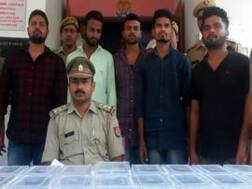 पुलिस को मिली बड़ी कामयाबी, सरगना समेत 5 तस्करों को किया गिरफ्तार, 23 पिस्टल बरामद hardoi news
