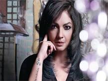 'सड़क 2' के फाइनल एडिट की घोषणा करने पर ट्रोल हुई पूजा भट्ट