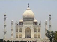 अमेरिकी राष्ट्रपति ट्रंप के स्वागत के लिये दुल्हन की तरह सज रहा है आगरा
