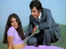आखिर क्यों शादीशुदा Sanjay Khan के प्यार में इस कदर पागल थीं Zeenat Aman कि, सबके सामने चुपचाप मार खातीं रहीं