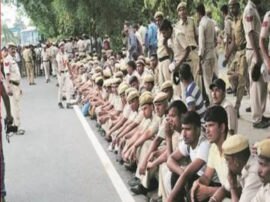 Homeguards Posting scam in Uttar pradesh यूपी में होमगार्ड्स के ड्यूटी के नाम पर हुआ बड़ा घोटाला, दो की ड्यूटी लगती थी..दस का वेतन निकाला जाता था