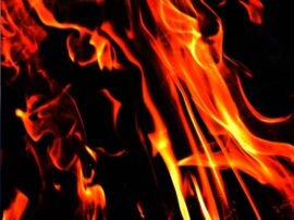 Couple died due to fire in the house in Bareilly बरेली: मच्छर मारने वाली अगरबत्ती से घर में लगी आग, पति-पत्नी की झूलसने से मौत