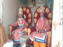 जानकी को लेने भगवान राम की बारात जनकपुर के लिये निकली, गाजे-बाजे के साथ शामिल हुये श्रद्धालु