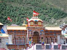 चार धाम श्राइन बोर्ड बनाने के खिलाफ पुरोहित समाज की सरकार को चेतावनी, कहा-करेंगे बड़ा आंदोलन