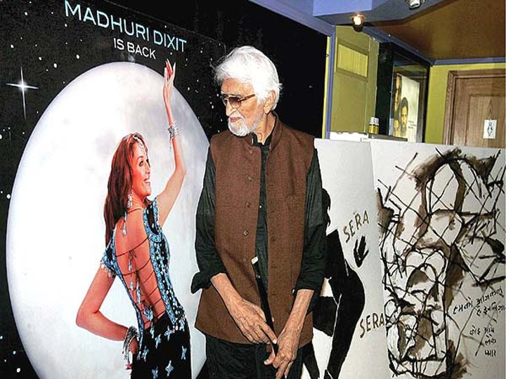 M. F. Husain, 85 साल की उम्र में इस बॉलीवुड एक्ट्रेस की खूबसूरती पर हो गए थे ऐसे फिदा कि एक ही फिल्म को देख डाला 67 बार