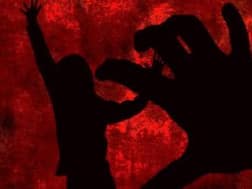 महिला के साथ 1 महीने तक गैंगरेप, BJP विधायक, बेटे और भतीजे के खिलाफ FIR