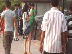 बरेली: मनचलों को सबक सिखाने के लिये एंटी रोमियो स्कवॉयड सक्रिय..24 घंटे में 300 शोहदे दबोचे