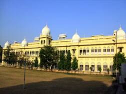 एसटीएफ ने शुरू की एलएलबी पेपर लीक मामले की जांच, लॉ की परीक्षाएं निरस्त