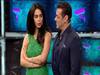 Bigg Boss 13 में दिखा  Salman Khan के साथ Mallika Sherawat का रोमांस- देखें वीडियो