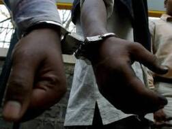 कानपुर: ट्रेन के अंदर छात्रा से लूटपाट और मारपीट, पुलिस के कब्जे में दो बदमाश