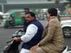 प्रियंका गांधी की सुरक्षा में नहीं हुई चूक, स्कूटर पर बैठकर किया सुरक्षा मानकों का उल्लंघन : सीआरपीएफ