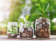 NSC, PPF, सुकन्या योजना... जानें किस स्कीम पर मिल रहा है कितना ब्याज