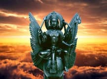 शनि की अशुभ छाया से बचने के लिए हमेशा इन बातों का रखें ध्यान, गलती करने पर मिल सकती है सजा