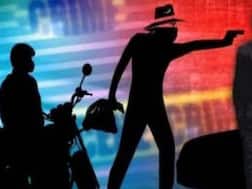 गाजियाबाद: सुलभ शौचालय में बंदूक के बल पर बीमा कर्मचारी से लूट