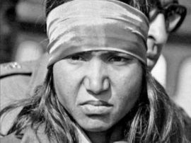 know the interseting facts about bandit queen phoolan devi डकैत: कांटों से भरी थी फूलन देवी की जिंदगी, इस कांड के बाद बीहड़ का किया था रुख