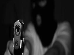 नोएडा में एयरटेल कंपनी के अधिकारी के साथ लूट, तमंचे के बल पर छीनी कार