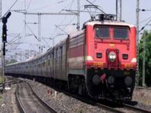 Rail Budget 2020 रेल बजट में हो सकते हैं बड़े एलान, IRCTC को दी जा सकती हैं और ट्रेनें