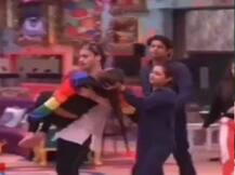 Bigg Boss 13 के घर में टास्क के दौरान बेहोश हुई Himanshi Khurana, घबराए Asim Riaz