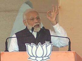 दिल्ली को दोष नहीं, दिशा देने वाली सरकार चाहिए : नरेंद्र मोदी दिल्ली को दोष नहीं, दिशा देने वाली सरकार चाहिए : नरेंद्र मोदी