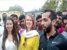 गिरमिटिया मजदूर बनकर गये थे विदेश..मातृभूमि को संवारने भदोही आई छठवीं पीढ़ी