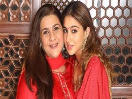 Bollywood Actress Sara Ali Khan to Play Lead Role In Amrita Singh Hit Film Chameli Ki Shadi अपनी मां अमृता सिंह की इस हिट फिल्म के रीमेक में लीड रोल निभाएंगी Sara Ali Khan