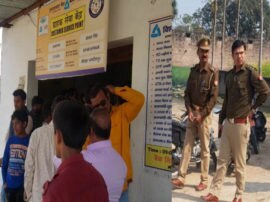 loot with operator of customer service center in gonda गोंडा: ग्राहक सेवा केंद्र के संचालक से साढ़े तीन लाख रुपए की लूट, नहीं मिला बदमाशों का सुराग