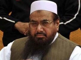 terrorist Hafiz Saeed fatva pamphlets distributed in Aligarh case registered  अलीगढ़ में बंटे हाफिज सईद के फतवा वाले पर्चे, पुलिस ने दर्ज किया केस