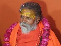 राम मंदिर ट्रस्ट में नौकरशाहों को शामिल करने पर महंत नरेंद्र गिरी ने उठाए सवाल, कही- बड़ी बात