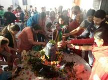 महाशिवरात्रि शिवालयों में बम भोले की गूंज, जानिये व्रत और शिव उपासना की पूजा विधि