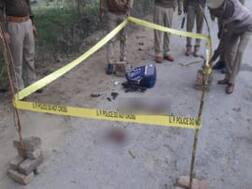 बस्ती की बैंक लूटकांड का डेढ़ लाख का इनामी बदमाश मुठभेड़ में ढेर, अब योगी सरकार देगी पुलिस टीम को इनाम