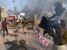 Delhi Violence LIVE: दिल्ली में अब तक 13 लोगों की मौत, अमित शाह ने ली लंबी मीटिंग, जानें और अपडेट