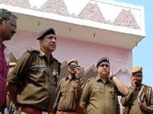 रायबरेली: घर में मिली पति-पत्नी और बेटी की जली लाश, पुलिस ने बरामद किया सुसाइड नोट