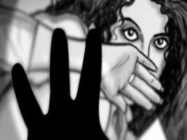 Village head molested woman in baghpat बागपत: ग्राम प्रधान ने महिला के साथ की छेड़छाड़, विरोध करने पर किया गंदा काम