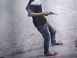 robbery in the ATM with fake pistol in prayagraj प्रयागराज: पिचकारी वाली पिस्टल से एटीएम में लूट की वारदात को दिया अंजाम, धरा गया बदमाश