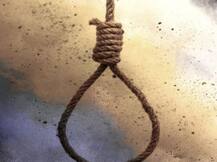 किसान ने बैंक के सामने की आत्महत्या, सुसाइड नोट में बयां किया कर्ज का दर्द