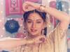 Madhuri Dixit के इस सुपरहिट गाने की शूटिंग हुई थी इतने सारे लोगों के सामन, एक्ट्रेस ने ऐसे किया पुरानी यादों को ताजा