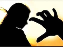 दुष्कर्म का विरोध किया, तो दबंगों ने बाप-बेटी को लाठी-डंडों से पीटा