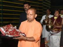 अयोध्या: अस्थायी मंदिर में विराजमान हुये रामलला, मुख्यमंत्री योगी आदित्यनाथ कार्यक्रम में हुये शामिल