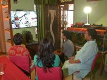 33 साल बाद भी बरकरार है रामायण का क्रेज, प्रयागराज में टीवी से चिपके रहे लोग