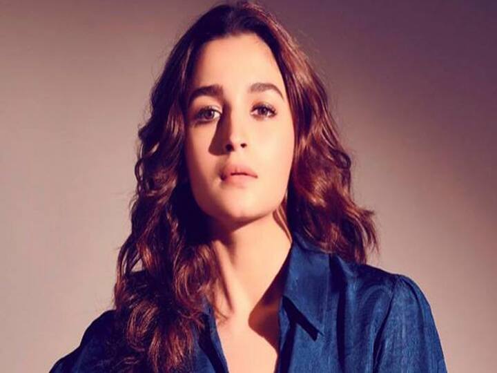 Did Ranbir Kapoor Cut Alia Bhatt Hair cut at Home see Her Latest Post on social media लॉकडाउन के दौरान Alia Bhatt ने करवाया हेयरकट, तो लोग कर रहे हैं ऐसे कमेंट