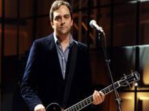 Coronavirus ने ली इस मशहूर सिंगर की जान, दुनिया के तमाम कलाकारों ने जताया दुख