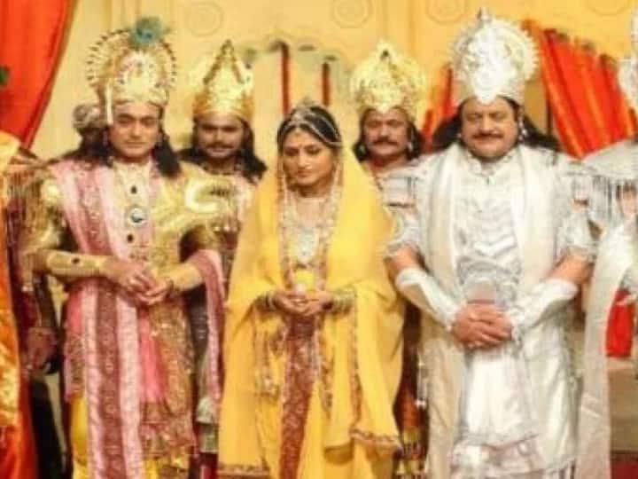 रूपा गांगुली के अलावा छोटे पर्दे पर ये 5 एक्ट्रेस भी निभा चुकी हैं 'द्रौपदी' का किरदार After Roopa Ganguly Thease TV Actress also Play Draupadi Character in serial रूपा गांगुली के अलावा छोटे पर्दे पर ये 5 एक्ट्रेस भी निभा चुकी हैं 'द्रौपदी' का किरदार