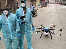 गरुण ड्रोन कर रहा काशी के हॉटस्पॉट को सैनेटाइज, सकरी गलियां बन सकती हैं चुनौती