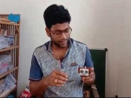 Unnao engineer built a device to maintain social distancing उन्नाव के इंजीनियर ने बनायी सोशल डिस्टेंस मेनटेन करेन वाली डिवाइस...नजदीक आने पर बजने लगता है अलार्म