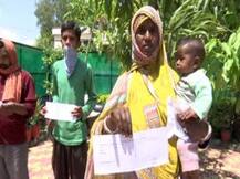 देहरादून पुलिस की अच्छी पहल...दूसरे राज्यों के फंसे लोगों के लिये जारी किया टेम्पेररि राशन कार्ड