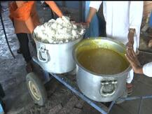 प्रयागराज: एक ऐसा कम्युनिटी किचन जिसने प्रयागराज में पंद्रह लाख ज़रूरतमंदों का भरा पेट