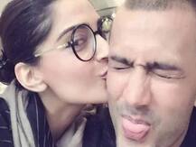 Sonam Kapoor ने शादी की दूसरी सालगिरह पर पति के लिए लिखा नोट