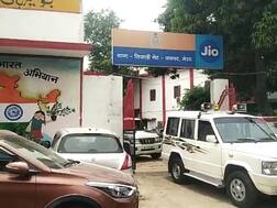 मेरठ में मकान के कब्जे को लेकर दो पक्षों में मारपीट, कई लोग घायल