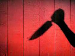 कासगंज: सो रहे पति पर पत्नी ने धारदार हथियार से किया जानलेवा हमला, 15 दिन पहले हुई थी शादी