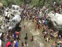 उत्तराखंड: मसूरी के एतिहासिक 'मौण मेले' पर कोरोना का साया, अगलाड़ नदी में मछली पकड़ने नहीं उमड़ेगा जनसैलाब